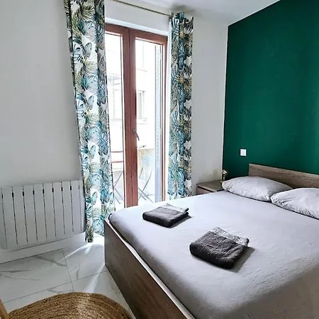 Lilas Rose Apartment *